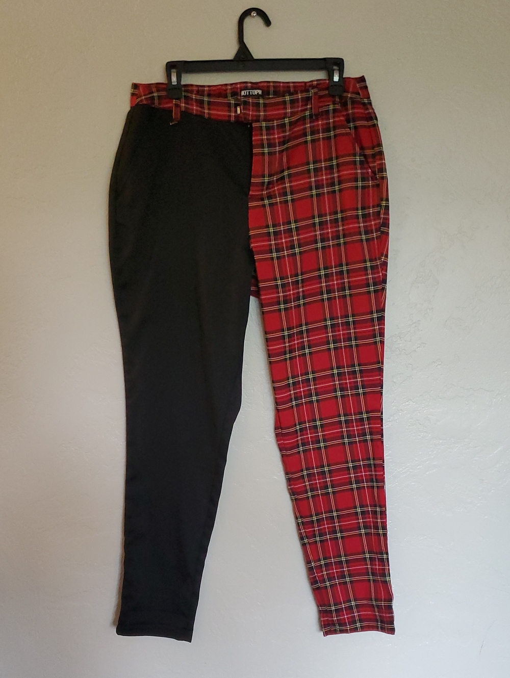 HOT TOPIC Two-Tone Tartan Plaid Red Black Pants Ladies LARGE  Split Half Leg